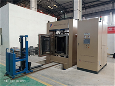 熱壓燒結(jié)爐與其他燒結(jié)方法相比有什么優(yōu)勢？